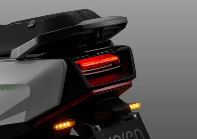 Tail light